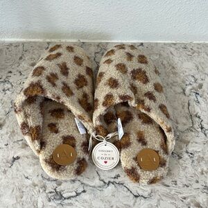 Anthropologie Cozy Leopard Print Slippers